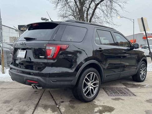 Used 2018 Ford Explorer Sport w/ Equipment Group 401A image 5