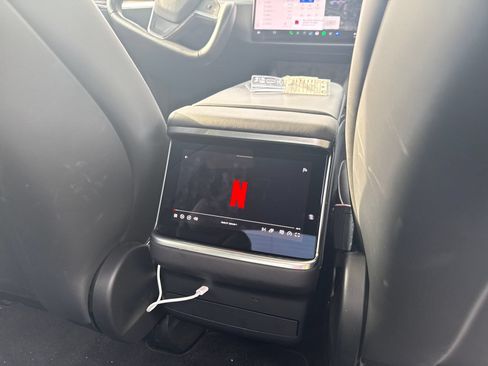 Used 2022 Tesla Model X AWD/4WD image 45