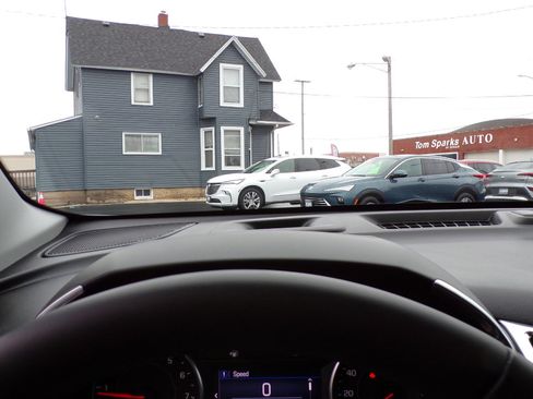 Used 2024 Chevrolet Equinox LT w/ LPO, Floor Liner Package image 17