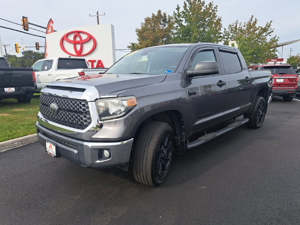 Used 2020 Toyota Tundra SR5 w/ SR5 Upgrade Package AWD/4WD image 2