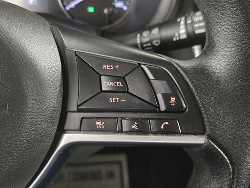 Used 2024 Nissan Kicks SV image 12