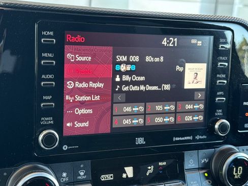 Certified 2021 Toyota Highlander XSE AWD/4WD image 23