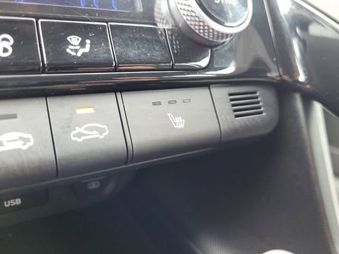 Certified 2023 Hyundai Elantra SEL w/ Convenience Package image 20