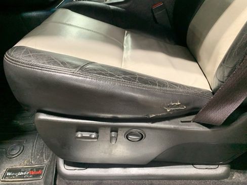 Used 2010 GMC Sierra 1500 SLT w/ All-Terrain Package image 12