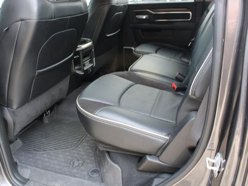 Certified 2022 RAM 2500 Laramie image 22