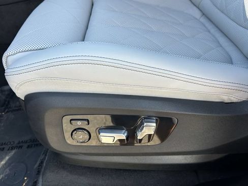 Used 2026 BMW X5 M60i AWD/4WD image 21