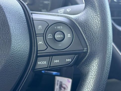 Used 2024 Toyota Corolla LE FWD image 24