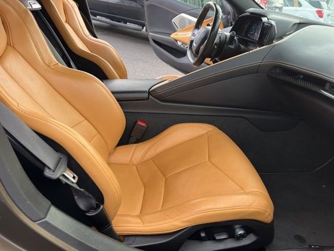 Used 2021 Chevrolet Corvette Stingray Preferred Cpe w/ Battery Protection Package image 11