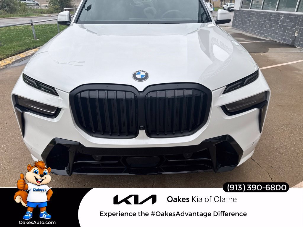 Used 2026 BMW X7 xDrive40i w/ Executive Package AWD/4WD image 1