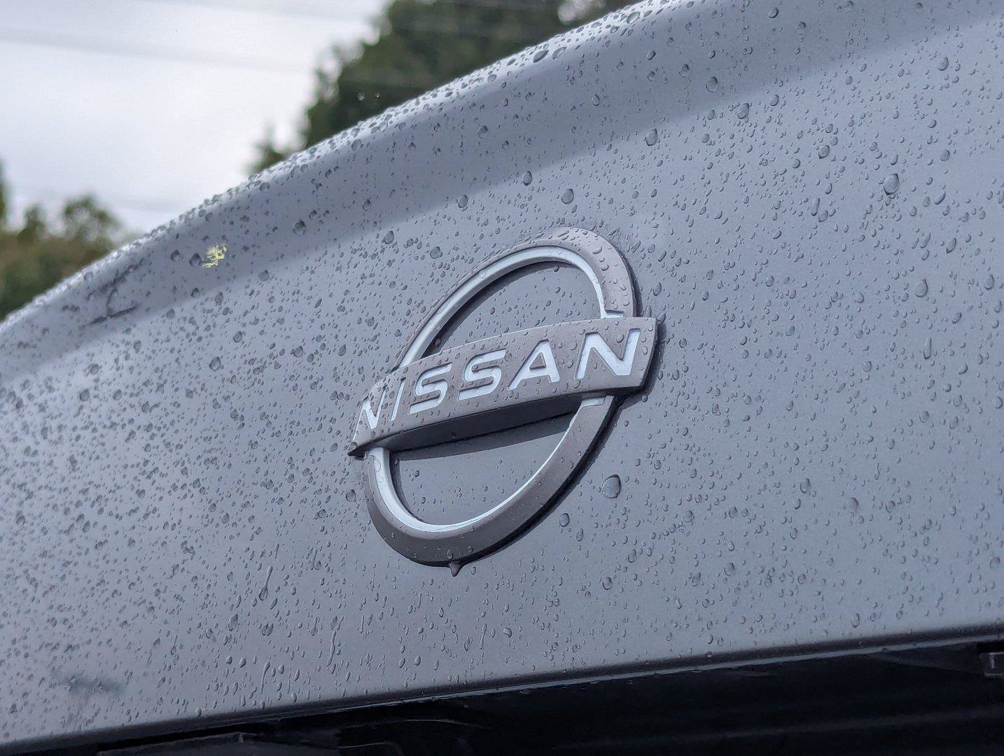Used 2025 Nissan Versa SV FWD image 31