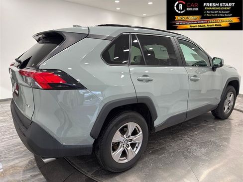 Used 2022 Toyota RAV4 XLE image 47