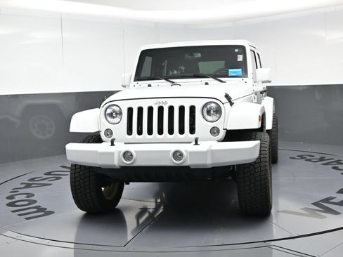 Used 2018 Jeep Wrangler Unlimited Sport S AWD/4WD image 5
