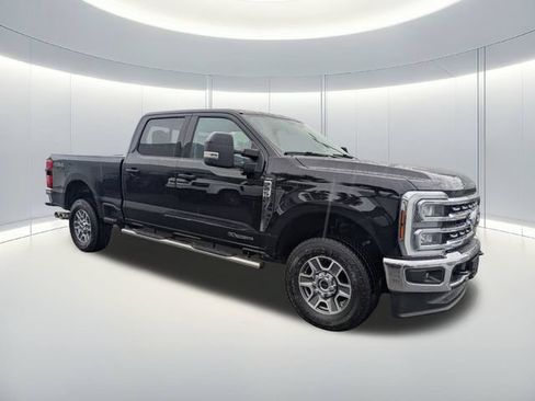 Used 2024 Ford F250 Lariat AWD/4WD image 8