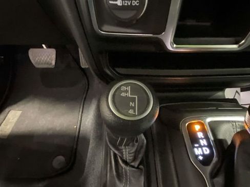 Used 2024 Jeep Wrangler Sport image 18