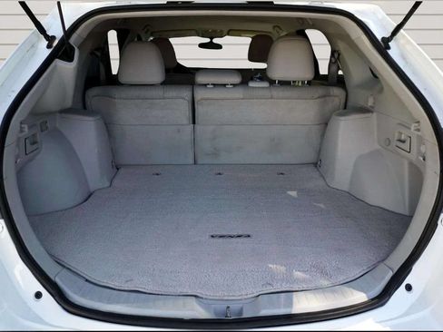 Used 2012 Toyota Venza LE w/ LE Convenience Pkg FWD image 10