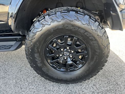 Used 2024 Ford Bronco Raptor AWD/4WD image 9