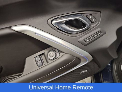 Used 2016 Chevrolet Camaro SS image 23