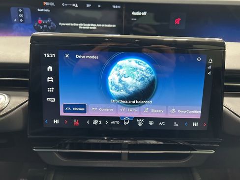 New 2026 Lincoln Nautilus Premier w/ Equipment Group 102A AWD/4WD image 24