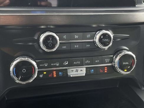 Used 2024 Ford F350 Lariat w/ Lariat Ultimate Package image 31