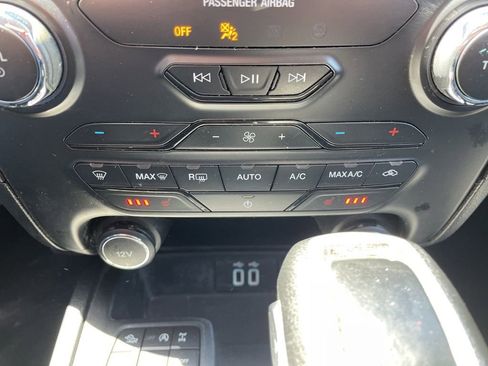 Used 2019 Ford Ranger Lariat w/ Equipment Group 501A Mid AWD/4WD image 22