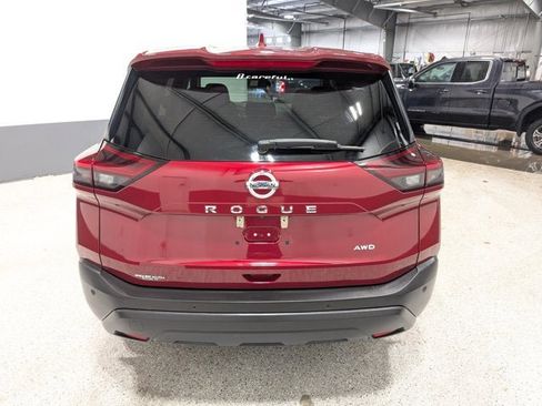Used 2021 Nissan Rogue S image 4