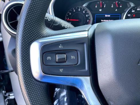 Used 2021 Chevrolet Blazer LT FWD image 24