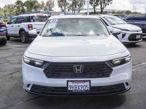 Used 2023 Honda Accord EX image 2