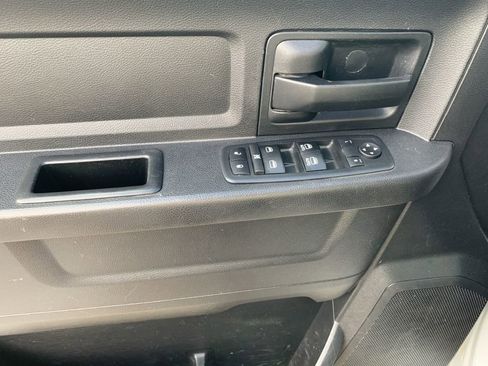 Used 2017 RAM 3500 Tradesman w/ Cold Weather Group image 9