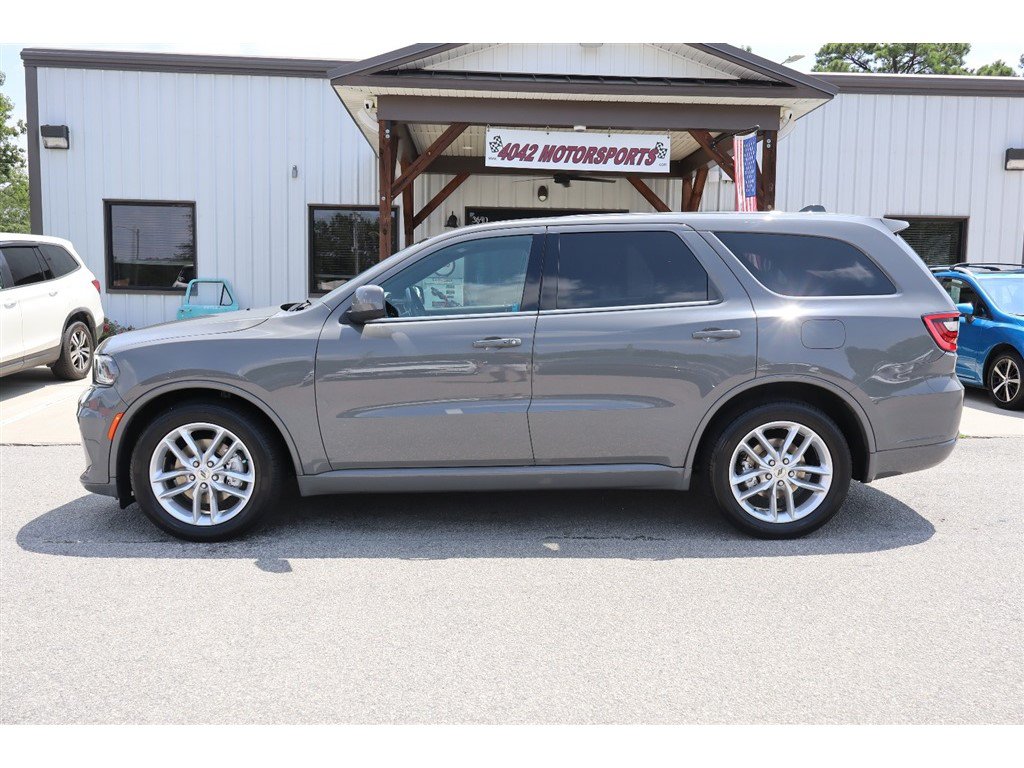 Used 2022 Dodge Durango GT RWD image 2