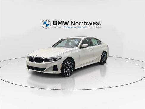 New 2026 BMW 330i xDrive Sedan w/ Convenience Package image 9
