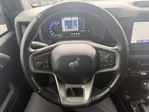 Used 2022 Ford Bronco Big Bend image 38