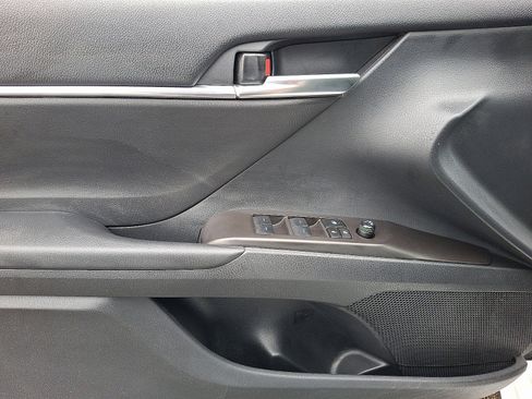 Certified 2024 Toyota Camry SE w/ Cold Weather Package image 13