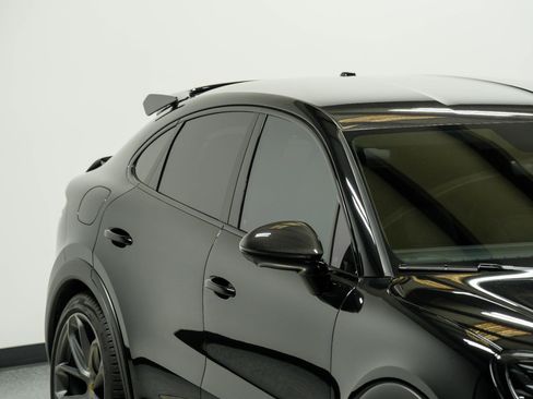 Used 2024 Porsche Cayenne Turbo GT AWD/4WD image 35