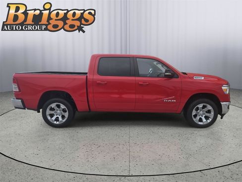 Used 2022 RAM 1500 Big Horn AWD/4WD image 5