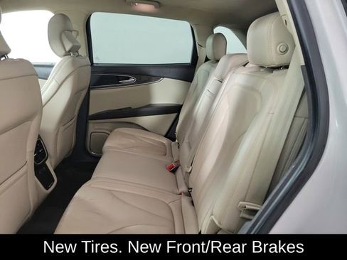 Used 2018 Lincoln MKX Reserve image 15