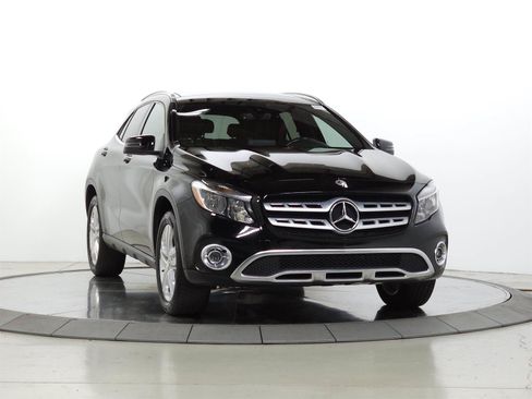 Used 2018 Mercedes-Benz GLA 250 4MATIC image 1