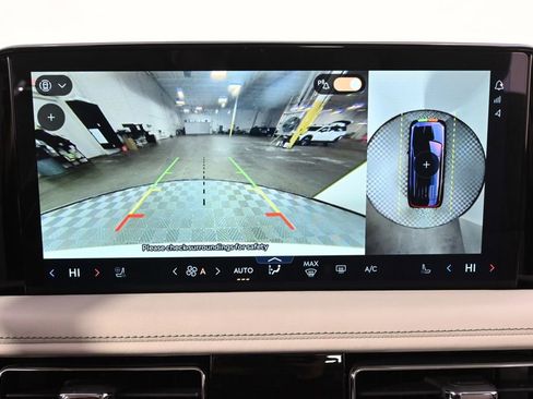 Certified 2025 Lincoln Aviator Reserve w/ Equipment Group 201A image 31