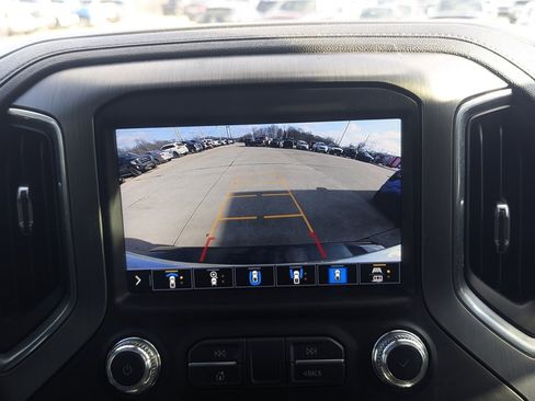 Used 2022 GMC Sierra 2500 Denali image 37