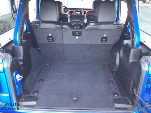 Used 2022 Jeep Wrangler Unlimited Rubicon image 17