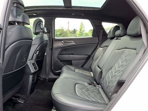 Used 2023 Kia Sportage X-Line w/ X-Line Premium Package AWD/4WD image 20