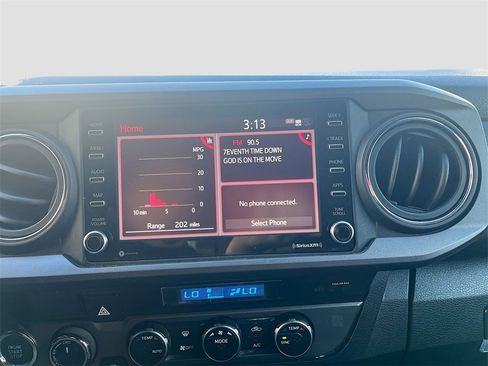 Used 2023 Toyota Tacoma TRD Off-Road image 14