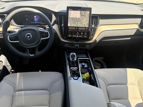 New 2026 Volvo XC60 B5 Plus w/ Protection Package Premier AWD/4WD image 11
