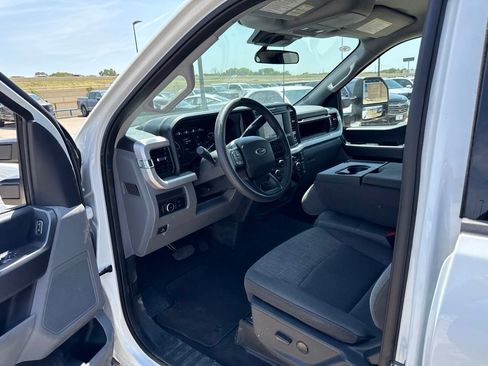 Used 2025 Ford F250 XLT AWD/4WD image 20