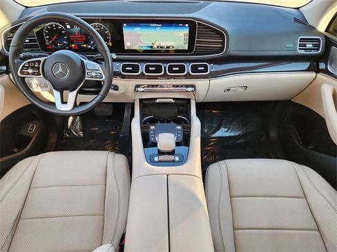 Used 2022 Mercedes-Benz GLS 450 4MATIC image 26