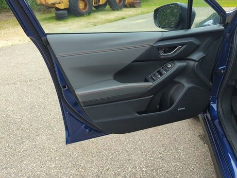 New 2025 Subaru Crosstrek 2.5i Limited image 10