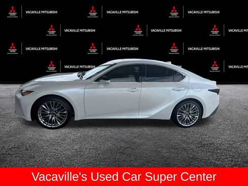 Used 2024 Lexus IS 300 AWD w/ Premium Package image 2