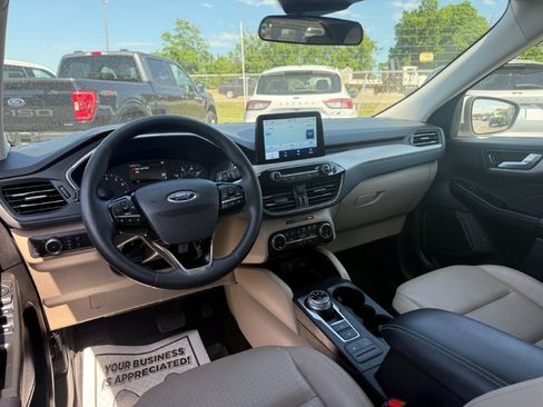 Used 2022 Ford Escape SEL AWD/4WD image 18