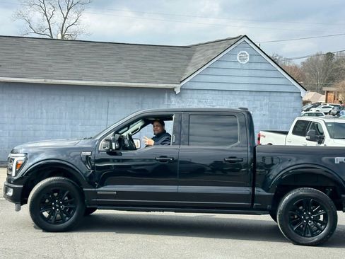 Used 2024 Genesis G70 3.3T Advanced w/ Sport Prestige Package image 46