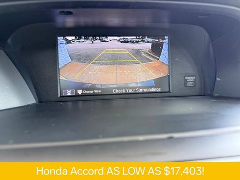 Used 2016 Honda Accord Touring image 9