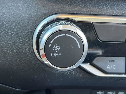 Certified 2023 Nissan Altima 2.5 SR image 36